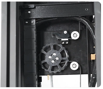 Hand-cranked Ratchet, Effortless Timing Belt Tightening/Loosening